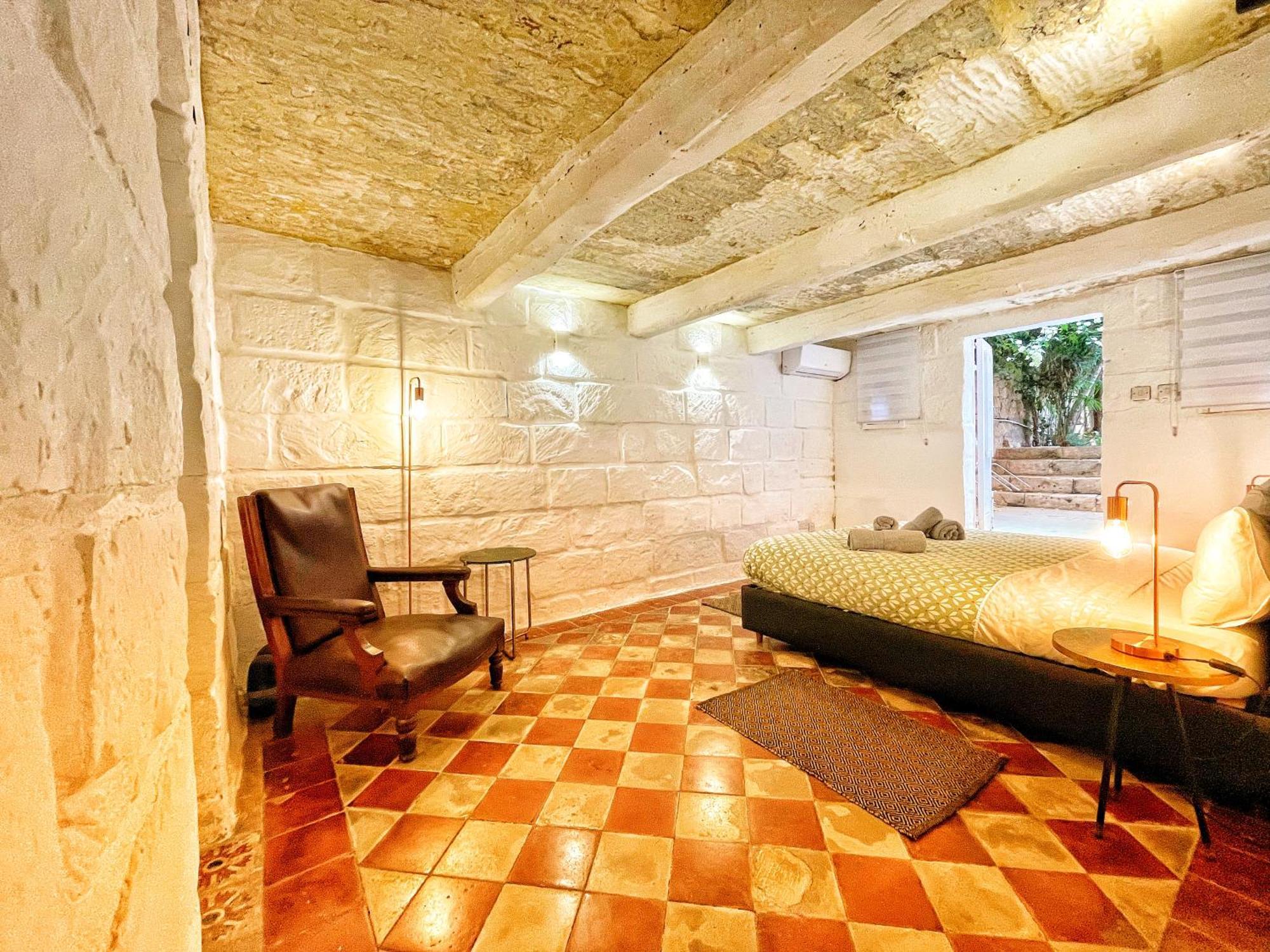 House Of Pomegranates By Holi Hotel สลีมา ภายนอก รูปภาพ